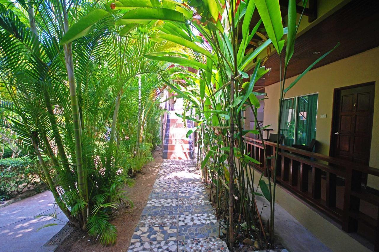 Tioman Dive Resort Kampong Ayer Batang Exterior photo